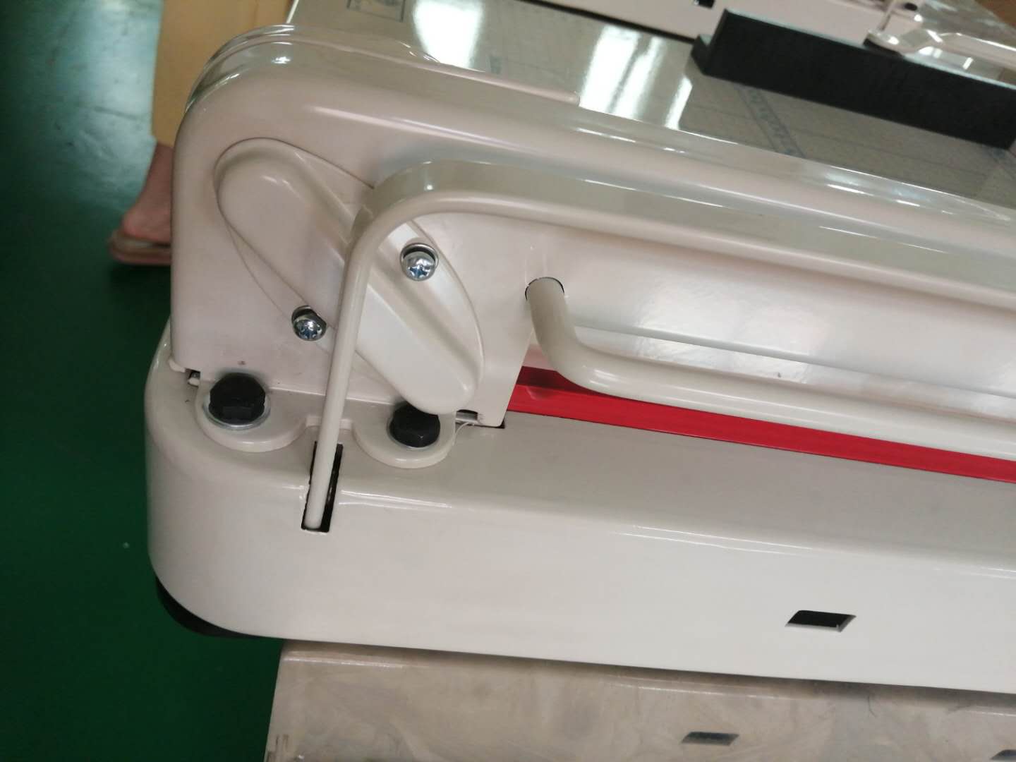 Qike 868-A3 Hot Sales Desktop  - Paper Cutting Guillotine ulasan dan harga